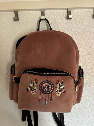 Mochila rosa empolvado de terciopelo