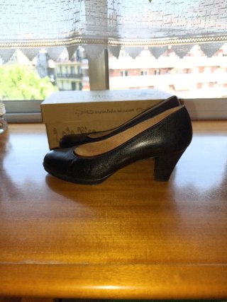 Zapatos de salón planos Lola Rico negros talla 37