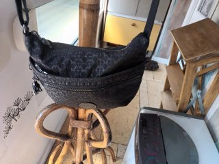 Bolso Kipling Negro