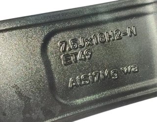 Mercedes-benz a1774013200 llanta cla c118 2403572