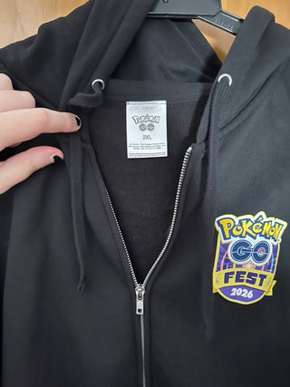 Sudadera Pokémon GO Fest 2026