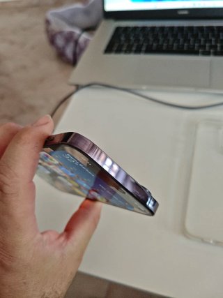iPhone 14 Pro Max Morado