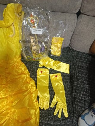 Disfraz Bella 15€ original 10€ el chino
