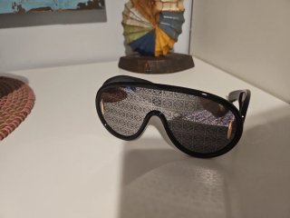 Gafas de Sol Loewe Negras y Doradas