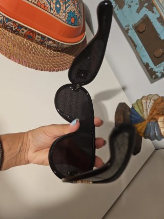 Gafas de Sol Loewe Negras y Doradas