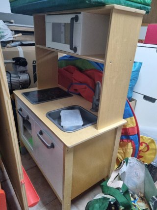 Cocinita de madera IKEA