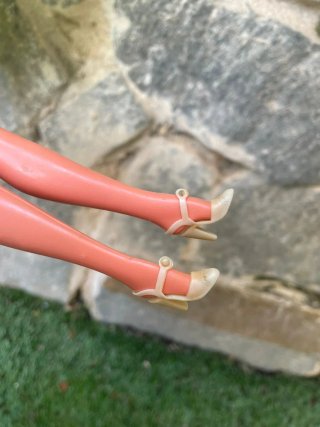 Muñeca Barbie Congost con conjunto