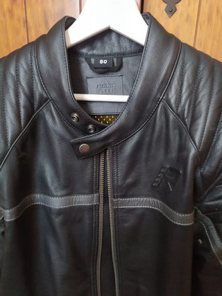 Chaqueta moto de cuero Rukka talla 50