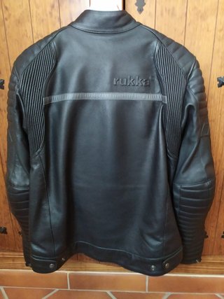 Chaqueta moto de cuero Rukka talla 50