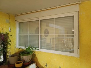 Urge vender Rejas + ventana