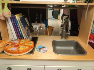 Cocinita de madera Ikea + complementos
