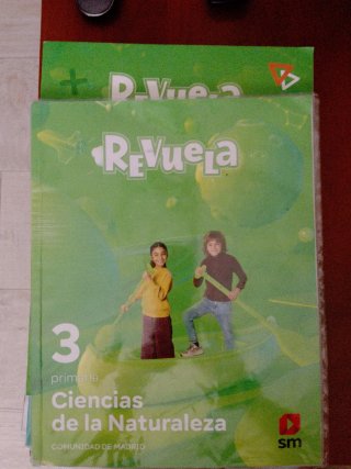 Ciencias de la Naturaleza. 3 Primaria. Revuela....