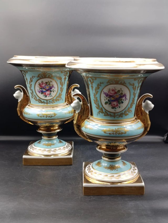 Pareja jarrones porcelana Sevres