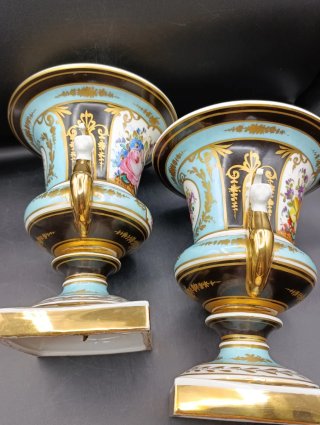 Pareja jarrones porcelana Sevres