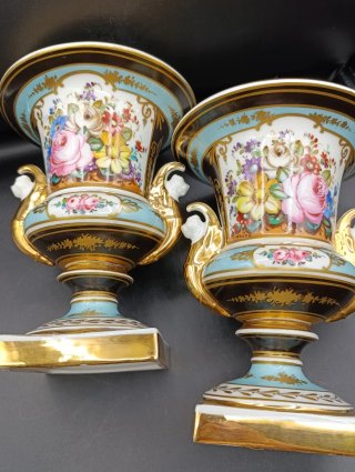 Pareja jarrones porcelana Sevres
