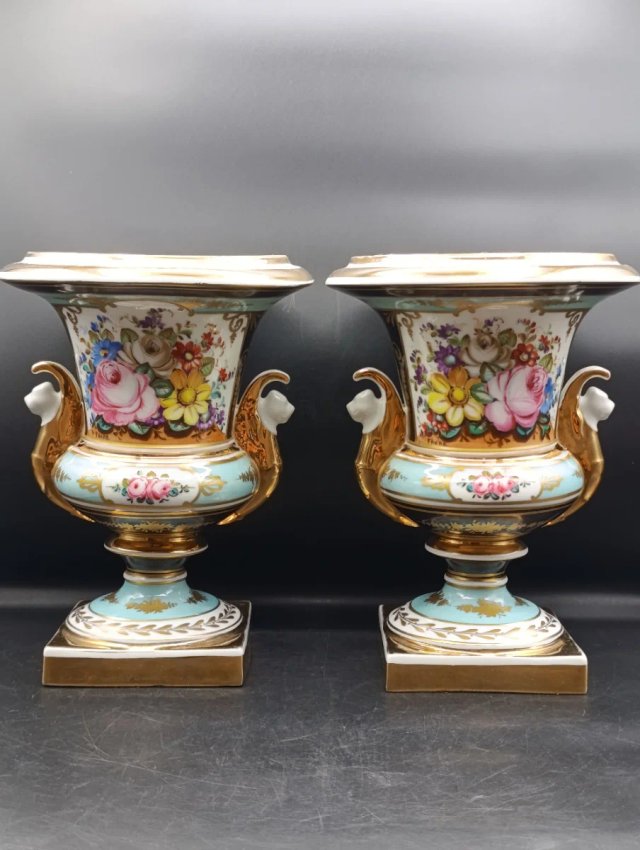 Pareja jarrones porcelana Sevres