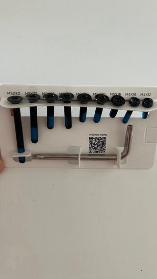 QuadLock Kit Tornillería Antirrobo
