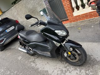 Yamaha Xmax 250 Negra