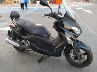 Yamaha Xmax 250 Negra