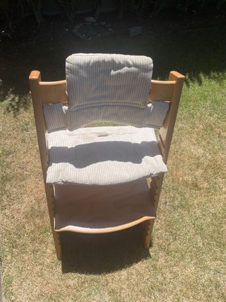 Trona Stokke madera