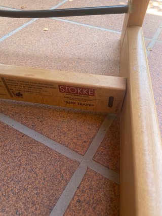 Trona Stokke madera
