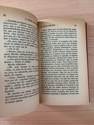 Lote de 4 novelas clásicas en tapa dura, colección
