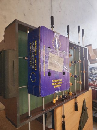 Futbolín de madera