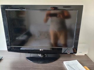 TV LG 32 pulgadas 32LF2510 y Fire TV stick