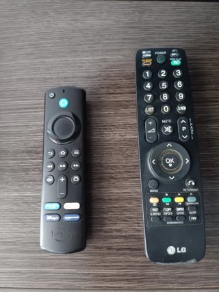 TV LG 32 pulgadas 32LF2510 y Fire TV stick