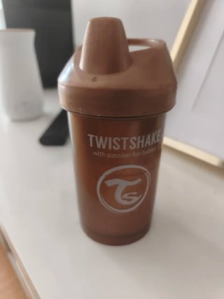 Botella Twistshake para bebé