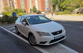 SEAT Leon DSG 1.6 tdi 105cv libro completo sellado