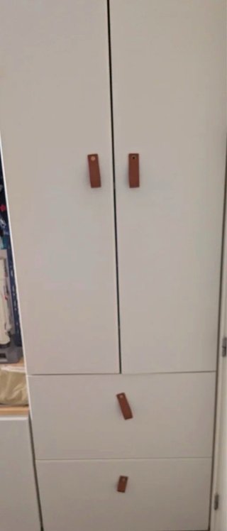 Mueble modular blanco: cajonera, armario y escrito