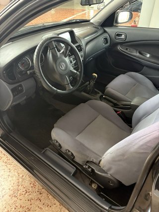 Nissan Almera 1.5 gasolina