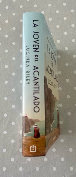 La joven del acantilado (edición limitada a pre...