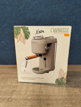Cafetera Express Semiautomática Caprizze Hikari
