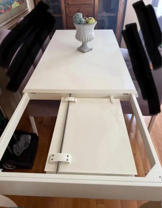 Mesa comedor rectangular blanca Estilo isabelino.