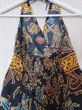 Vestido étnico halter negro multicolor de Cambodja