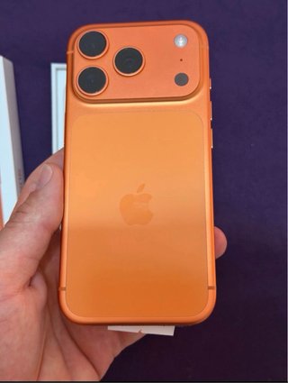 iPhone 17 Pro Naranja