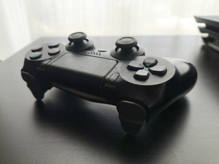 PS4 Pro 1TB + Mando + Cable Alimentación