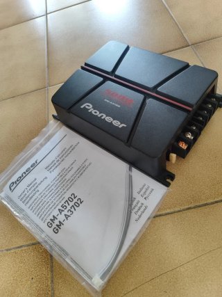 Amplificador Pioneer 500W GM-A3702