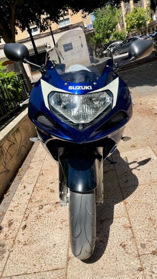 Suzuki GSX-R 600 K3 Sportbike