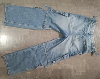 Vaqueros Bershka cargo