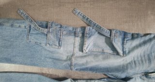 Vaqueros Bershka cargo
