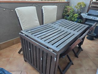 Mesa de jardín con 4 sillas y 2 butacas