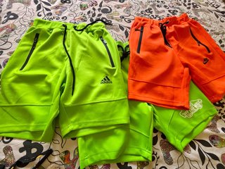 Bermudas fluor unisex talla S pequeña