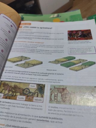Geografía e Historia, 4 Secundaria, Comunidad d...