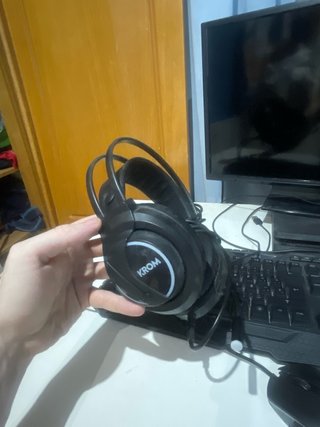 Teclado Gaming Krom Negro Con ratón y cascos