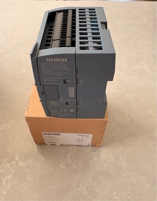 Siemens SIMATIC S7-1200 CPU 1212C