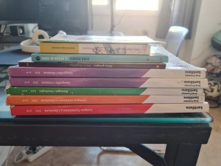 Libros 1ESO INSTITUTO CARLES RAHOLA DE GIRONA