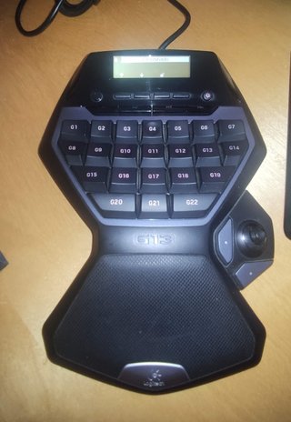 Logitech G13 Gamepad